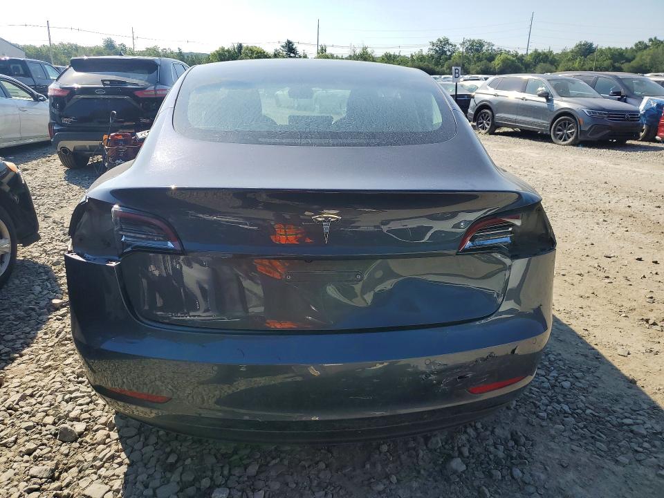 60788076 :رقم المزاد ، 5YJ3E1EAXKF298521 vin ، 2019 Tesla Mdl 3 مزاد بيع