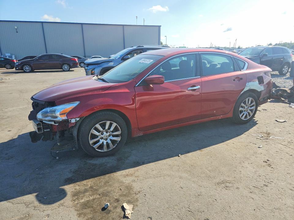 2015 Nissan Altima მანქანა იყიდება აუქციონზე, vin: 1N4AL3AP5FC260450, აუქციონის ნომერი: 59648726