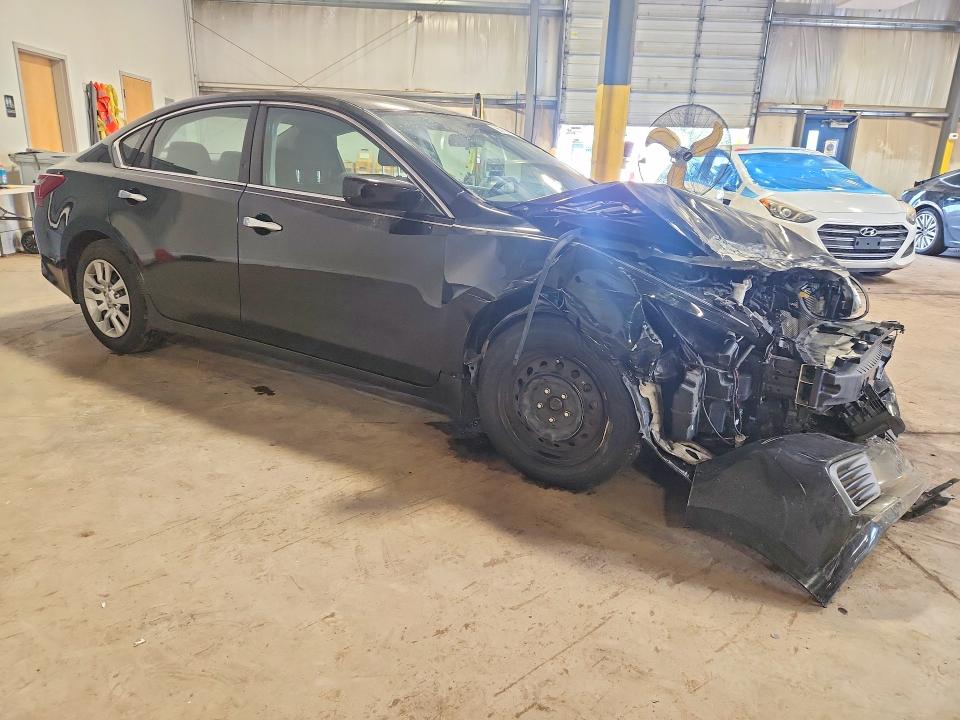 60158476 :رقم المزاد ، 1N4AL3AP7JC470721 vin ، 2018 Nissan Altima مزاد بيع