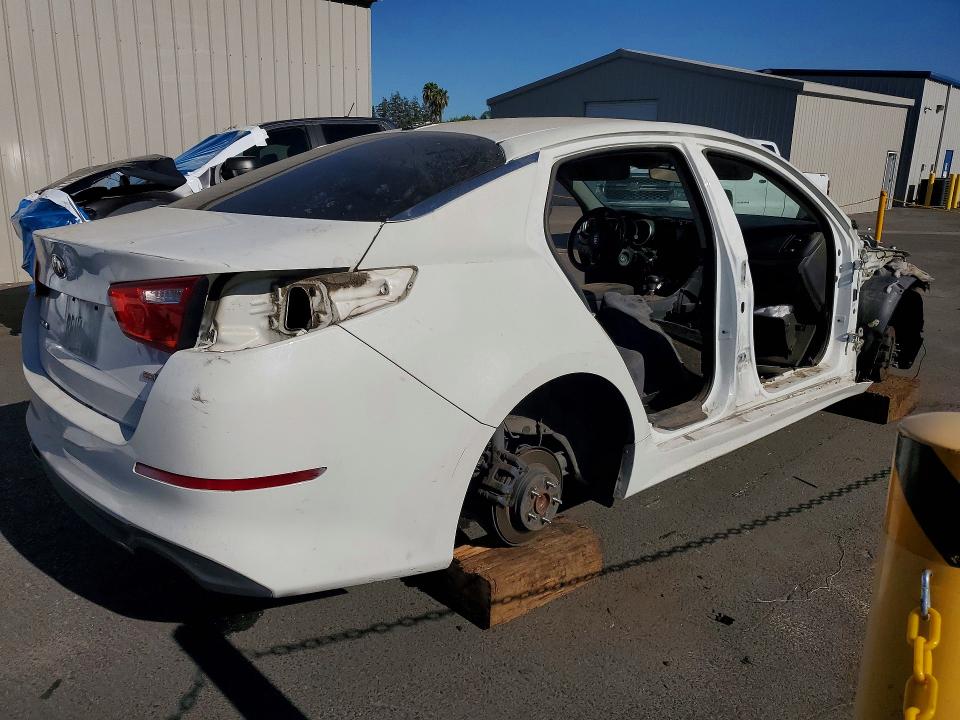 63326416 :رقم المزاد ، KNAGM4A78F5642108 vin ، 2015 Kia Optima مزاد بيع