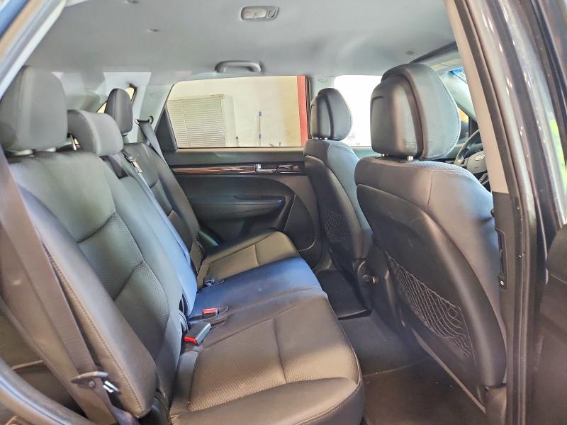 2011 Kia Sorento მანქანა იყიდება აუქციონზე, vin: 5XYKT4A26BG119885, აუქციონის ნომერი: 59716366