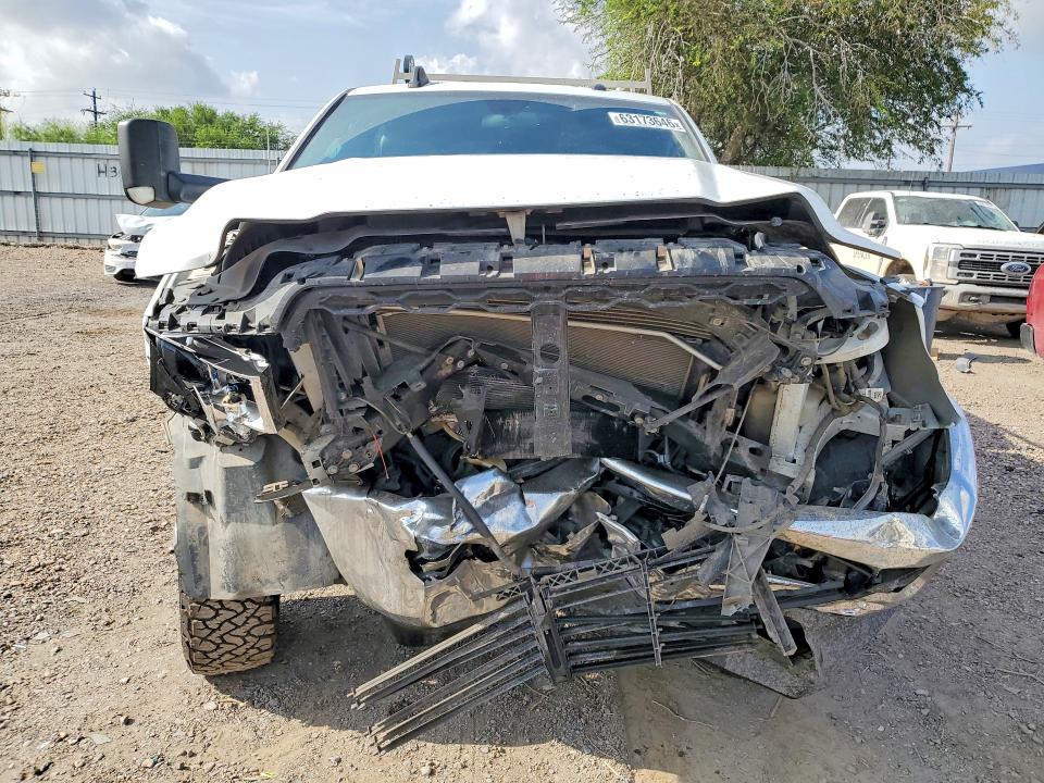 63173646 :رقم المزاد ، 3C6UR5CJ5NG202125 vin ، 2022 Ram 2500 مزاد بيع