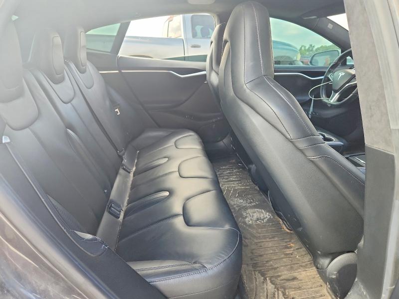 2016 Tesla Model S მანქანა იყიდება აუქციონზე, vin: 5YJSA1E45GF144114, აუქციონის ნომერი: 62261586