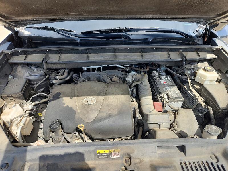 60945366 :رقم المزاد ، 5TDGZRAHXLS007410 vin ، 2020 Toyota Highlander مزاد بيع