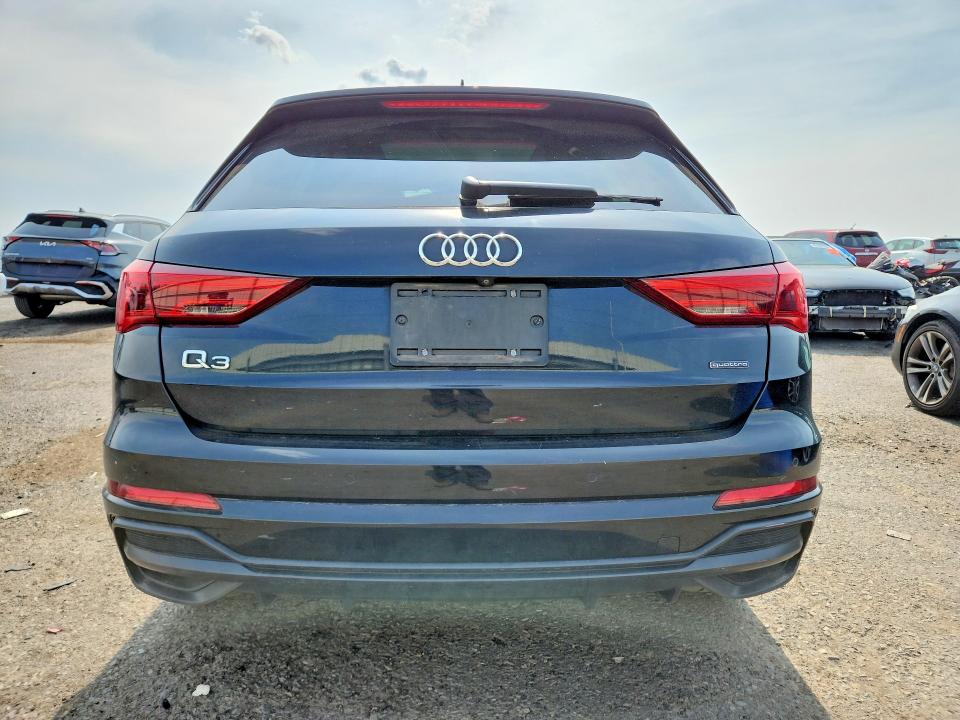 Продажа на аукционе авто 2022 Audi Q3, vin: WA1DECF32N1010286, номер лота: 61065786