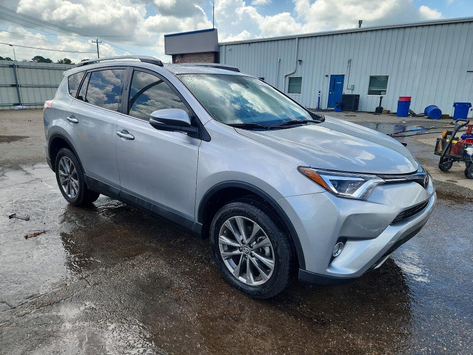 Продажа на аукционе авто 2018 Toyota Rav4, vin: JTMYFREV4JJ178435, номер лота: 61389436