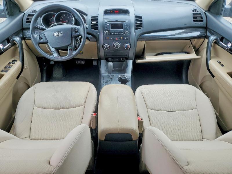 2011 Kia Sorento მანქანა იყიდება აუქციონზე, vin: 5XYKTCA14BG079128, აუქციონის ნომერი: 59888546