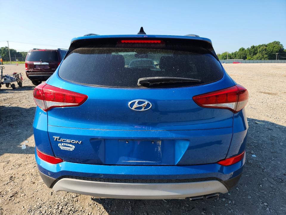 60380966 :رقم المزاد ، KM8J33A27JU805383 vin ، 2018 Hyundai Tucson مزاد بيع