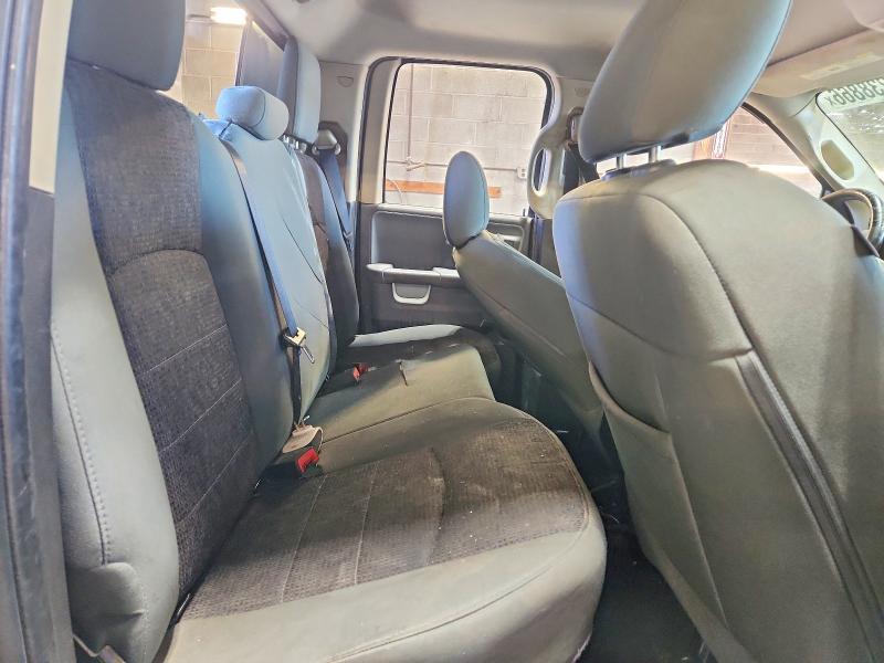 60238866 :رقم المزاد ، 1C6RR7GT8FS642850 vin ، 2015 Ram 1500 مزاد بيع