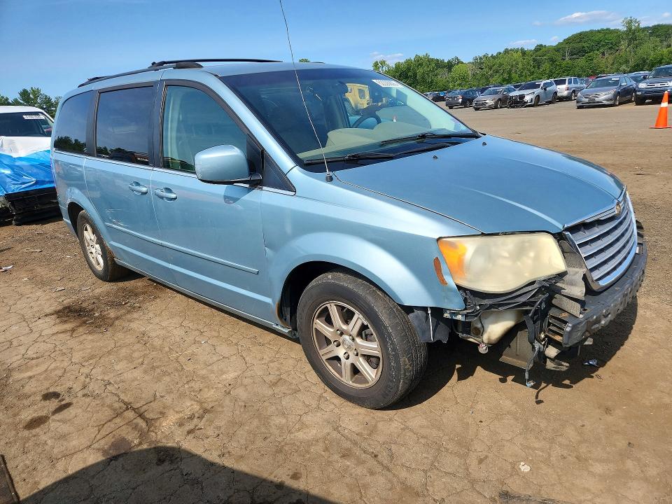 Продажа на аукционе авто 2008 Chrysler Town & Country, vin: 2A8HR54PX8R135557, номер лота: 62228806