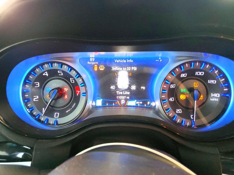 59406356 :رقم المزاد ، 2C3CCABG6JH261364 vin ، 2018 Chrysler 300 مزاد بيع