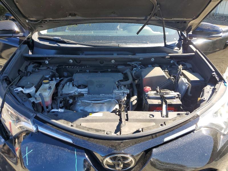 62007806 :رقم المزاد ، 2T3RFREV4JW745944 vin ، 2018 Toyota Rav4 مزاد بيع