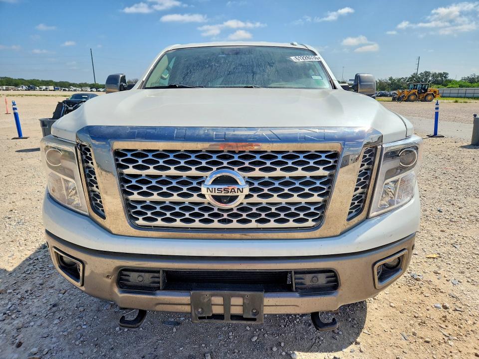 Продаж на аукціоні авто 2017 Nissan Titan Xd, vin: 1N6BA1F40HN548274, номер лоту: 61228036