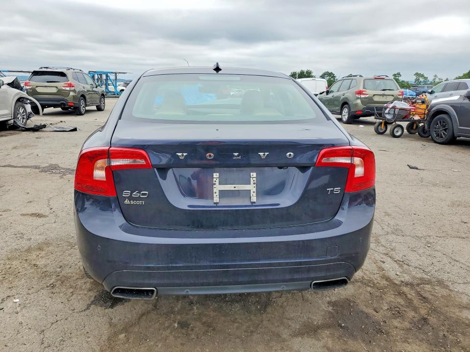 Продаж на аукціоні авто 2016 Volvo S60, vin: YV126MFK7G2408852, номер лоту: 60083466