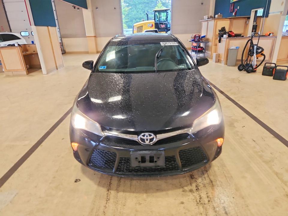 2015 Toyota Camry მანქანა იყიდება აუქციონზე, vin: 4T1BF1FK4FU931524, აუქციონის ნომერი: 62879166