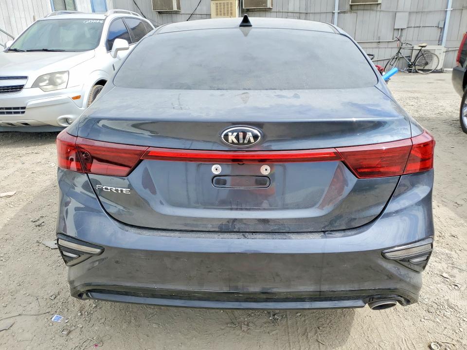 62061536 :رقم المزاد ، 3KPF24AD6LE151448 vin ، 2020 Kia Forte مزاد بيع