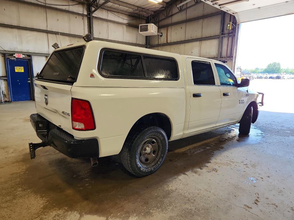 61007436 :رقم المزاد ، 1C6RR7KT7HS648813 vin ، 2017 Ram 1500 مزاد بيع