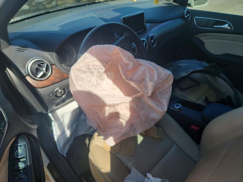 58939766 :رقم المزاد ، WDDMH4EB5DJ127019 vin ، 2013 Mercedes-benz B250 مزاد بيع