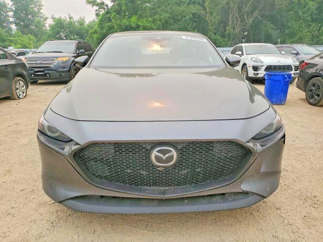 Продажа на аукционе авто 2019 Mazda 3, vin: JM1BPAMMXK1146099, номер лота: 61292266