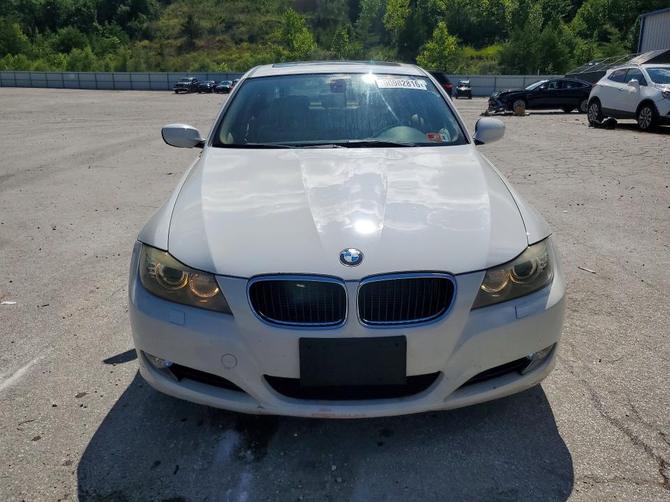 60982816 :رقم المزاد ، WBAPK7C58BA970164 vin ، 2011 Bmw 328 مزاد بيع