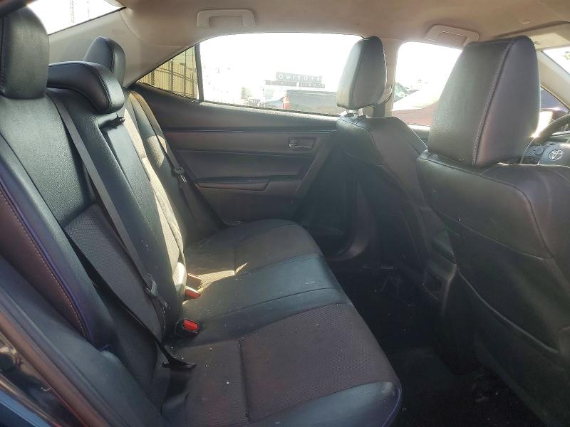 63015596 :رقم المزاد ، 5YFBURHE5JP847671 vin ، 2018 Toyota Corolla مزاد بيع