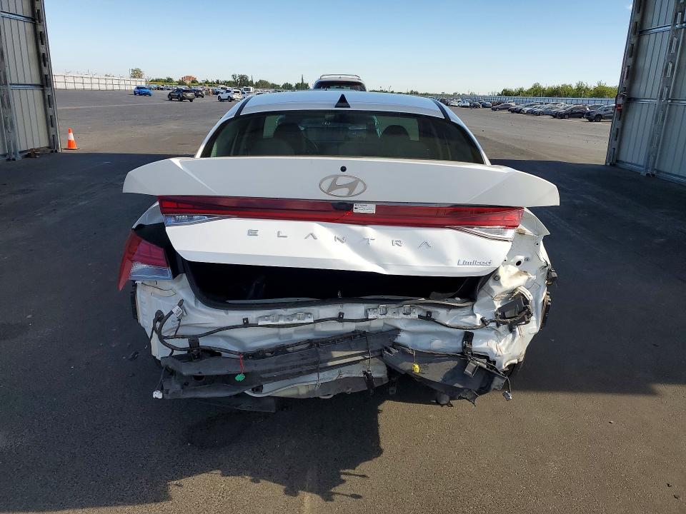 Продажа на аукционе авто 2024 Hyundai Elantra, vin: KMHLP4DGXRU795843, номер лота: 60176796