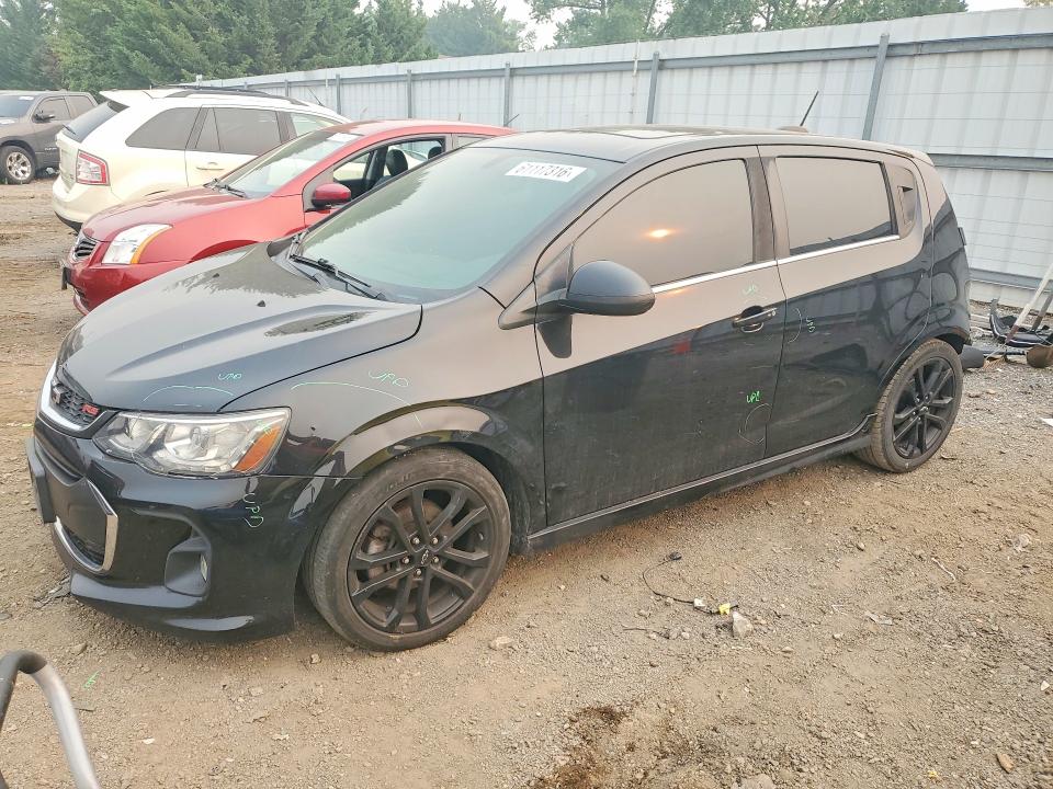 61117316 :رقم المزاد ، 1G1JC6SB2K4121002 vin ، 2019 Chevrolet Sonic مزاد بيع