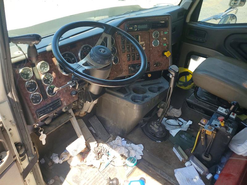 58959966 :رقم المزاد ، 2HTCHAST21C012716 vin ، 2001 International 9900 مزاد بيع