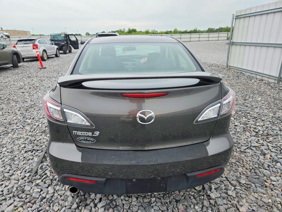 63403266 :رقم المزاد ، JM1BL1VF2B1375680 vin ، 2011 Mazda 3 مزاد بيع
