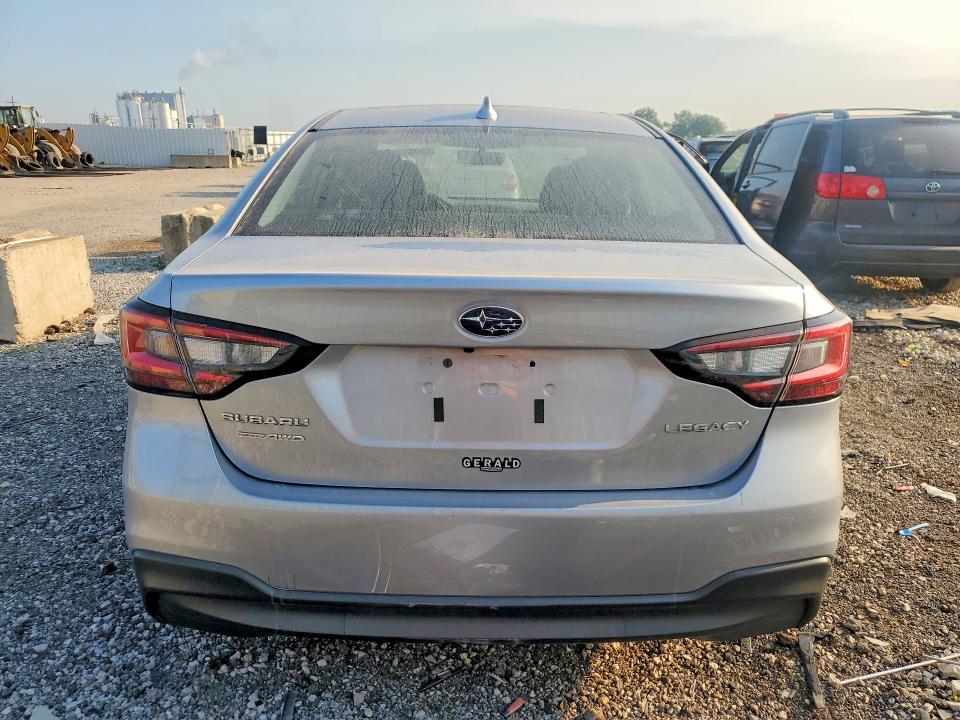 60680946 :رقم المزاد ، 4S3BWAF62R3008119 vin ، 2024 Subaru Legacy مزاد بيع