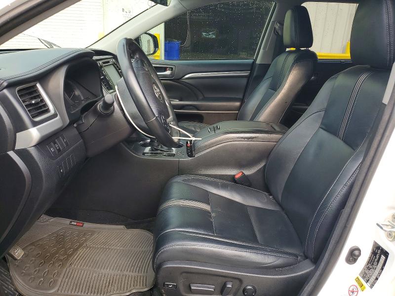 Продаж на аукціоні авто 2018 Toyota Highlander, vin: 5TDKZRFH9JS286316, номер лоту: 61899636