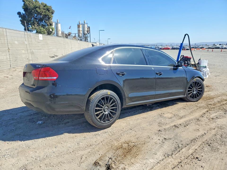 Продажа на аукционе авто 2013 Volkswagen Passat, vin: 1VWBN7A31DC049270, номер лота: 60042766