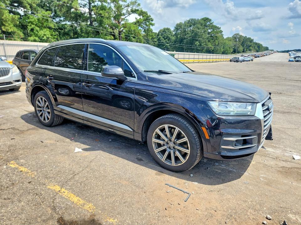 59839496 :رقم المزاد ، WA1LAAF74HD041119 vin ، 2017 Audi Q7 مزاد بيع