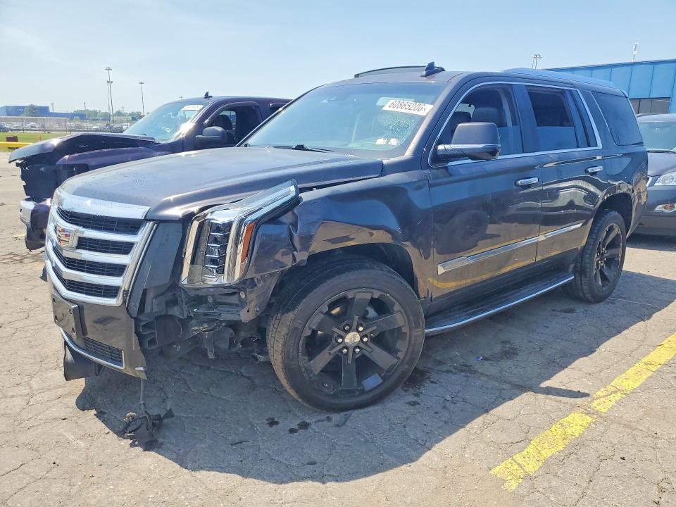 2017 Cadillac Escalade მანქანა იყიდება აუქციონზე, vin: 1GYS4CKJ3HR217354, აუქციონის ნომერი: 60865206