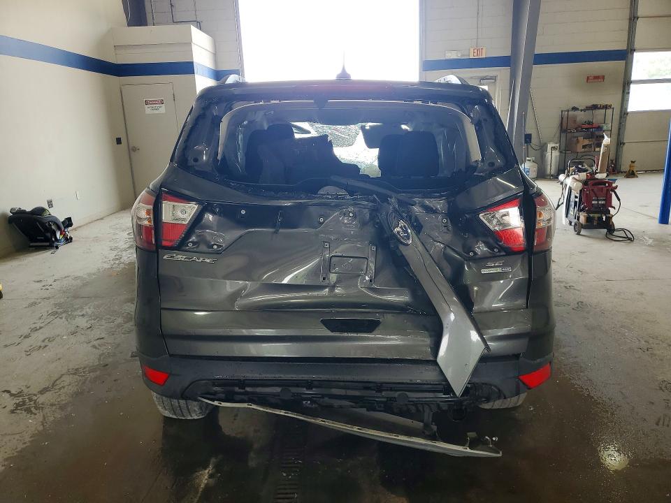 Продаж на аукціоні авто 2018 Ford Escape, vin: 1FMCU9GD9JUC72664, номер лоту: 61598336