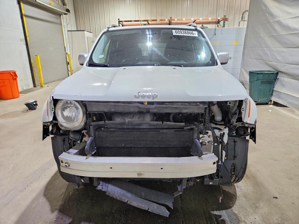 60938866 :رقم المزاد ، ZACCJBDT6FPB27400 vin ، 2015 Jeep Renegade مزاد بيع