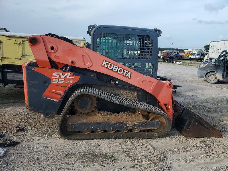 Продажа на аукционе авто 2017 Kubota Svl95-2s, vin: 1014440, номер лота: 53792716