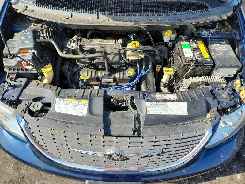 2003 Chrysler Town & Country მანქანა იყიდება აუქციონზე, vin: 2C8GP64L93R105744, აუქციონის ნომერი: 62274936