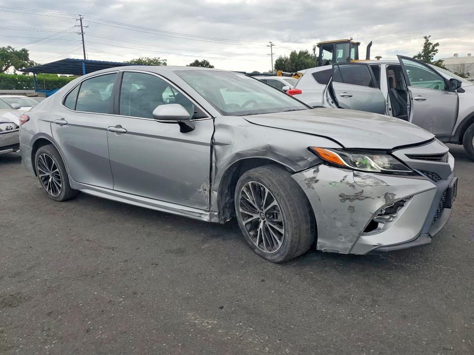 Aukcja sprzedaży 2018 Toyota Camry, vin: 4T1B11HK8JU658253, numer aukcji: 60608316