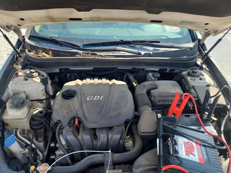 59986926 :رقم المزاد ، 5NPEC4AC3BH039703 vin ، 2011 Hyundai Sonata مزاد بيع
