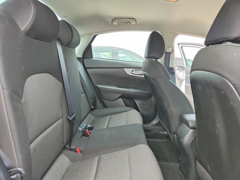 2022 Kia Forte მანქანა იყიდება აუქციონზე, vin: 3KPF24ADXNE451920, აუქციონის ნომერი: 60967766