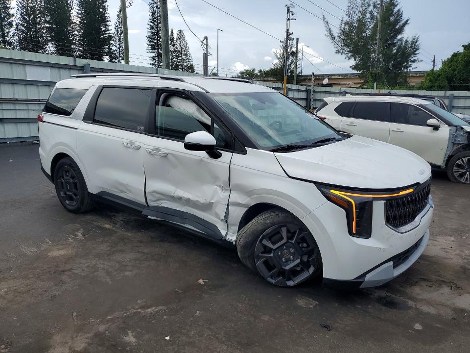 62846776 :رقم المزاد ، KNDNC5KA2S6077243 vin ، 2025 Kia Carnival مزاد بيع