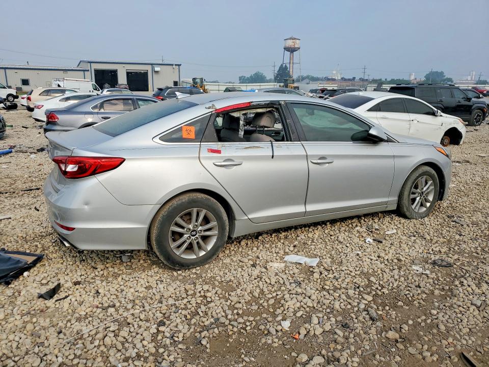 61604176 :رقم المزاد ، 5NPE24AF0HH462437 vin ، 2017 Hyundai Sonata مزاد بيع