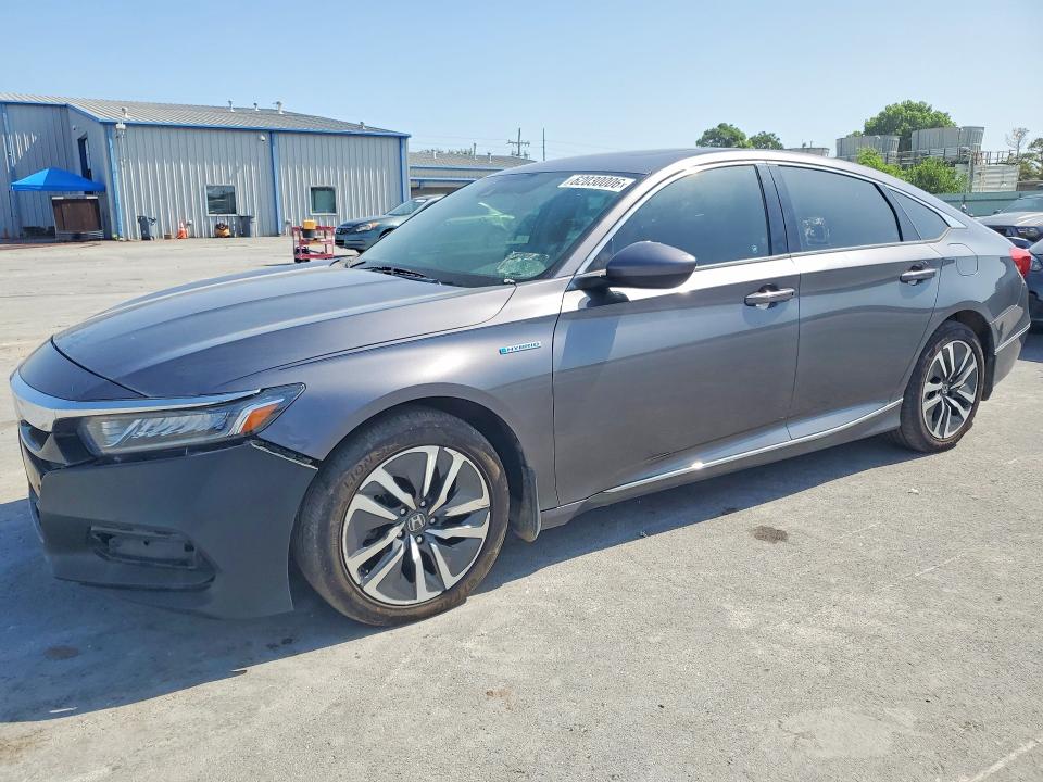 Продаж на аукціоні авто 2018 Honda Accord, vin: 1HGCV3F46JA011396, номер лоту: 62030006