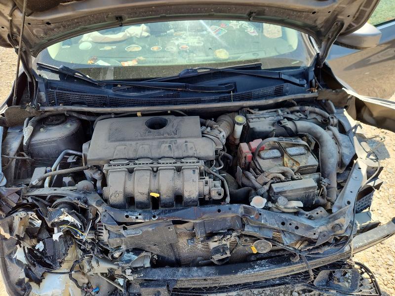 63059146 :رقم المزاد ، 3N1AB7AP5JY305958 vin ، 2018 Nissan Sentra مزاد بيع