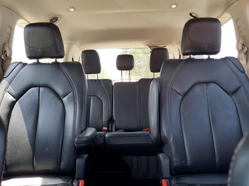 59843016 :رقم المزاد ، 2C4RC1BG5JR332926 vin ، 2018 Chrysler Pacifica مزاد بيع