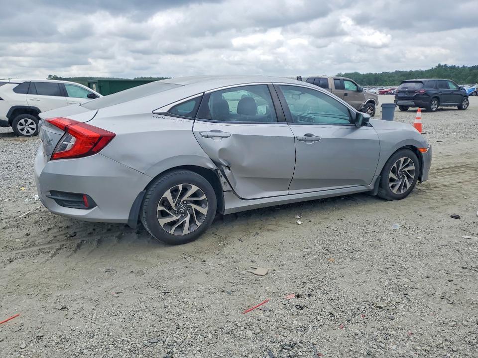 62395366 :رقم المزاد ، 19XFC2F77GE081811 vin ، 2016 Honda Civic مزاد بيع