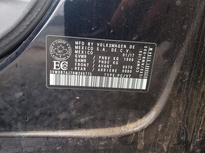 63504006 :رقم المزاد ، 3VWDB7AJ7HM306775 vin ، 2017 Volkswagen Jetta مزاد بيع