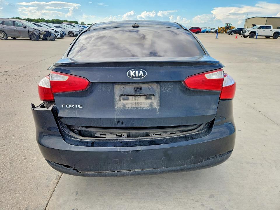 Продажа на аукционе авто 2015 Kia Forte, vin: KNAFX4A69F5371067, номер лота: 61054816
