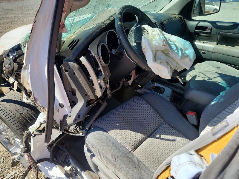 59829946 :رقم المزاد ، 5TFET54198X027133 vin ، 2008 Toyota Tundra مزاد بيع